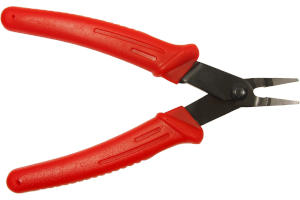 OD66266 Long needle nose pliers with jaws internally knurled